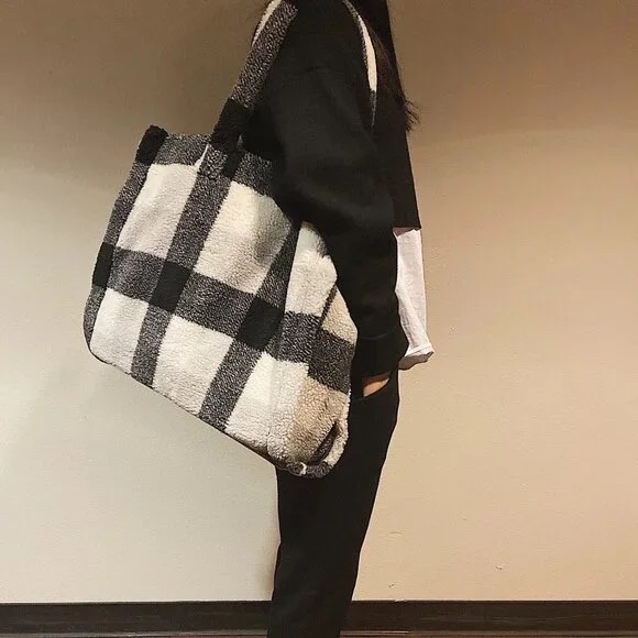 Stand Studio Lola Check Faux Fur Shearling Big Tote Shoulder Bag - Picture 1 of 16